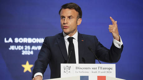 „Unser Europa koennte sterben sagt Macron Wer ist der Moerder