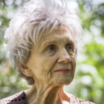 Alice Munro kanadische Nobelpreistraegerin ist im Alter von 92 Jahren
