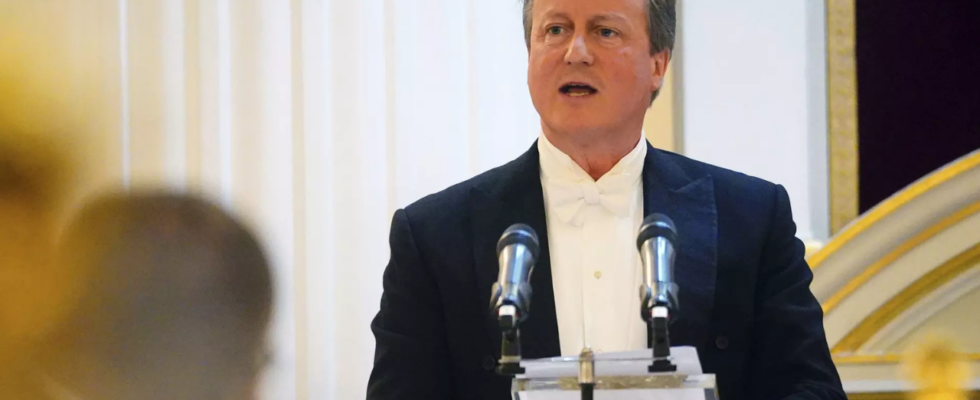 Der britische Aussenminister sagt ein Stopp der Waffenverkaeufe an Israel