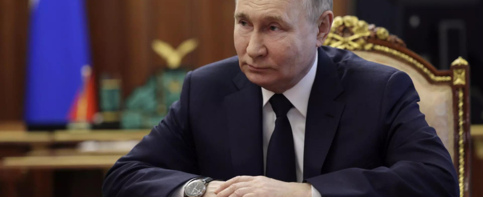 Der russische Praesident Putin verspricht einen globalen Konflikt zu verhindern
