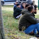 Deutscher Politiker wegen Weitergabe von Statistiken zur Migrantenkriminalitaet verurteilt –
