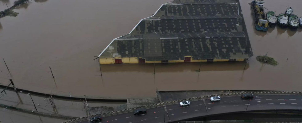 Die brasilianischen Behoerden warnen vor weiteren Ueberschwemmungen und Erdrutschen da