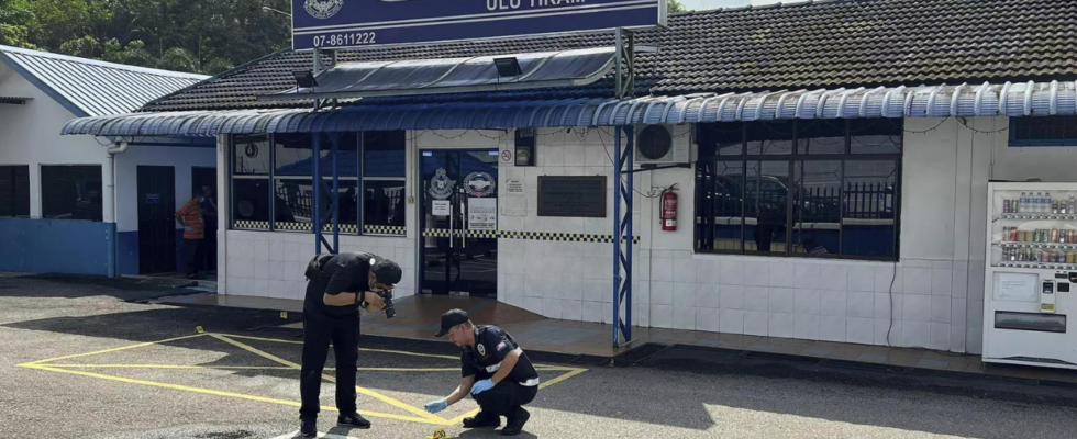 Ein Mann in Malaysia der zwei Polizisten toetete handelte auf