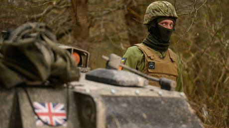 Grossbritannien lehnt die Entsendung westlicher Truppen in die Ukraine ab