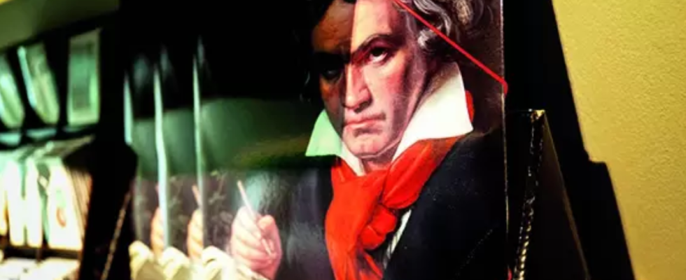 Haarstraehnen Beethovens bieten neue Hinweise auf das Geheimnis seiner Taubheit