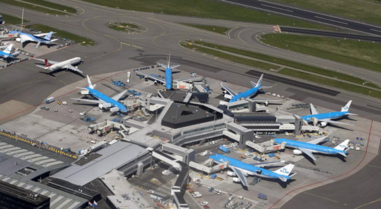 Horror am Flughafen Amsterdam Zeugen beschreiben „hoellischen Laerm als Person