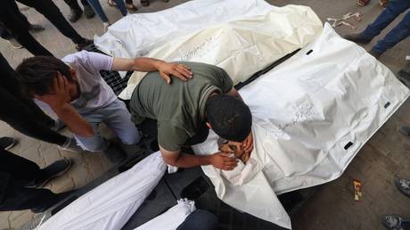 Israel toetet mehr Zivilisten als Hamas Kaempfer – Blinken – World