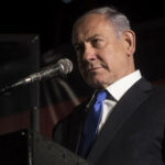 Kann Netanjahu den Sturm ueberstehen der sich um ihn zusammenbraut