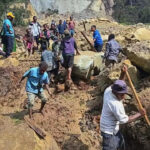 Mehr als 2000 Menschen bei toedlichem Erdrutsch in Papua Neuguinea lebendig