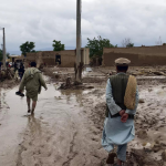 Mindestens 200 Tote bei Sturzfluten in Afghanistan Tausende Haeuser zerstoert