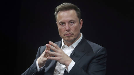 Musk wird nach seiner Kritik am Urteil in New York