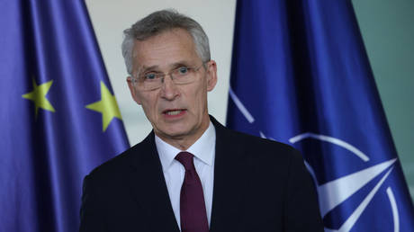 NATO Chef Grossbritannien hat Kiews Einsatz von Langstreckenraketen nie eingeschraenkt —