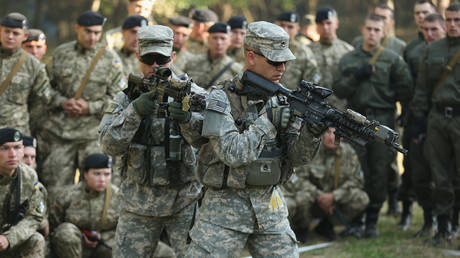 NATO Mitglieder „erwaegen die Entsendung von Truppen in die Ukraine –