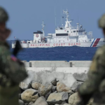 Philippinen schicken Schiffe zum umstrittenen Atoll wo China eine „kuenstliche