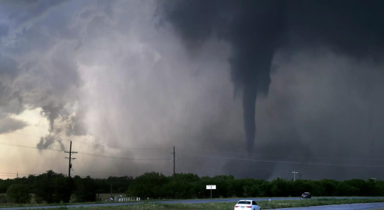 Tornado richtet in der Kleinstadt Oklahoma grosse Schaeden an waehrend