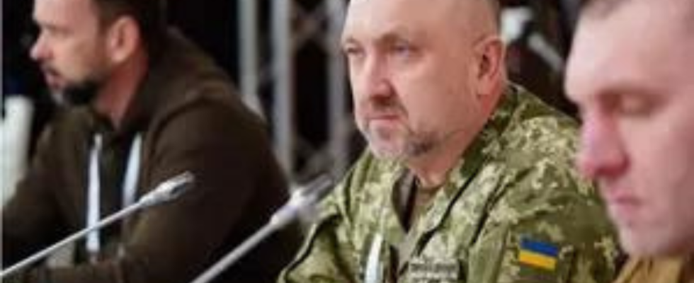 Ukraine Kommandeur kuendigt Besuch franzoesischer Militaerausbilder in ukrainischen Ausbildungszentren an