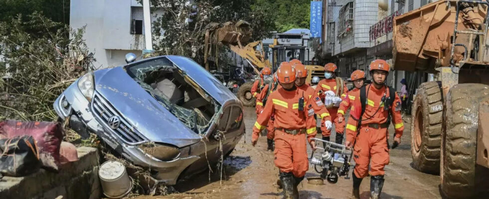 6 Familienmitglieder die im Erdrutsch in China tot aufgefunden wurden