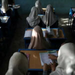 Amnesty International fordert Taliban auf weiterfuehrende Schulen fuer Maedchen wieder