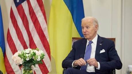 Biden wird wahrscheinlich den Einsatz von US Auftragnehmern in der Ukraine