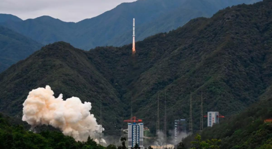 China und Frankreich starten Satellit um das Universum besser zu
