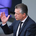 Deutsche Opposition will dass ukrainische Maenner in ihre Heimat zurueckkehren