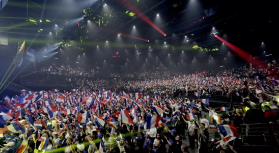 Franzoesische Parteien suchen vor Neuwahlen verzweifelt nach Allianzen
