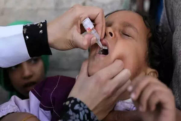 Fuenfter Poliofall in Pakistan gibt Anlass zur Sorge wegen Ueberwachungsluecken
