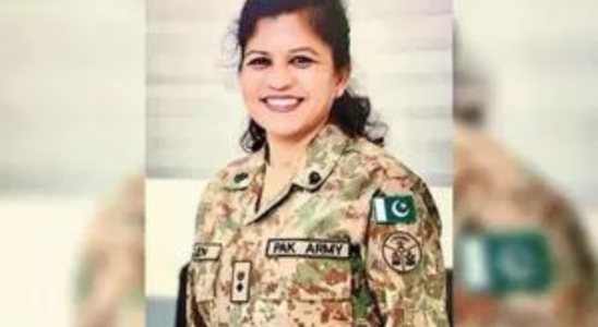 Helen Mary Roberts ist die erste Brigadegenerin der pakistanischen Armee