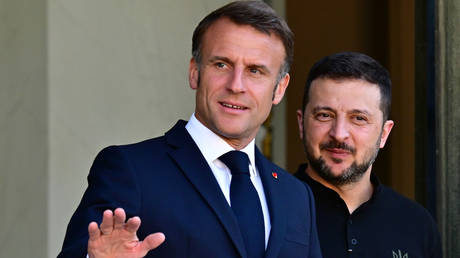 Macron baut „Koalition zur Entsendung von Truppen in die Ukraine