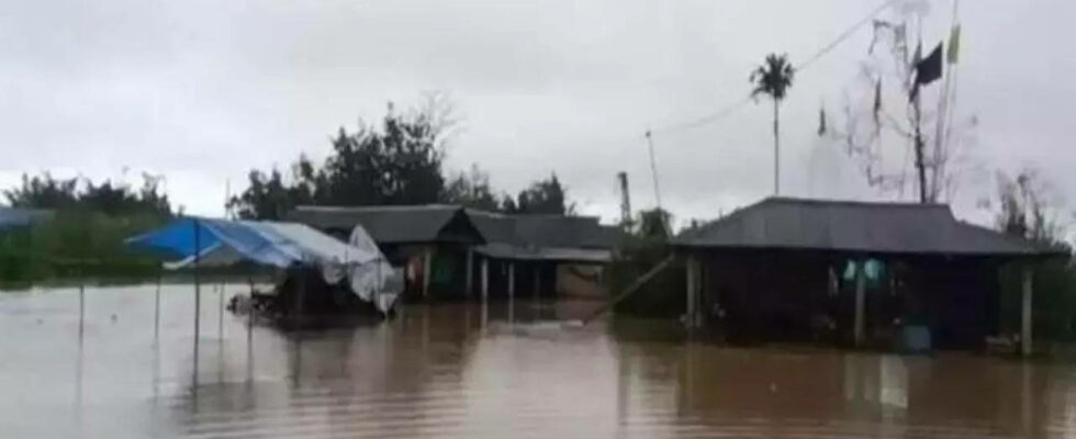 Monsun Nepal Erdrutsche Ueberschwemmungen und Blitzeinschlaege fordern 14 Todesopfer