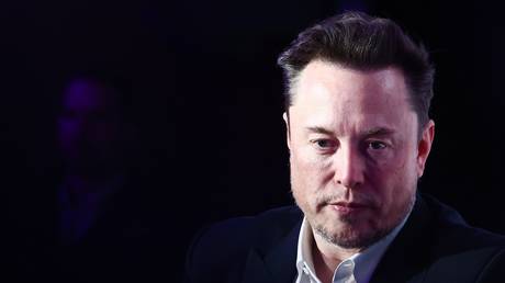 Musk will ukrainische NGO als Terrorgruppe einstufen — RT Weltnachrichten