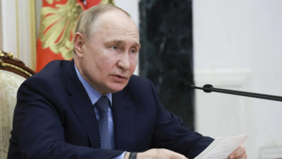 Russland erwaegt diplomatischen Rueckzug aus dem Westen im Ukraine Konflikt