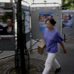 Wahllokale fuer die wichtigen vorgezogenen Parlamentswahlen in Frankreich geoeffnet