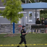 „8 Jaehriger am Kopf getroffen Zeugen schildern Horror Schiesserei in US Wasserpark