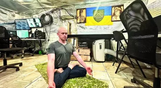 „Ukrainische Soldaten machen an der Front Yoga und beschleunigen so