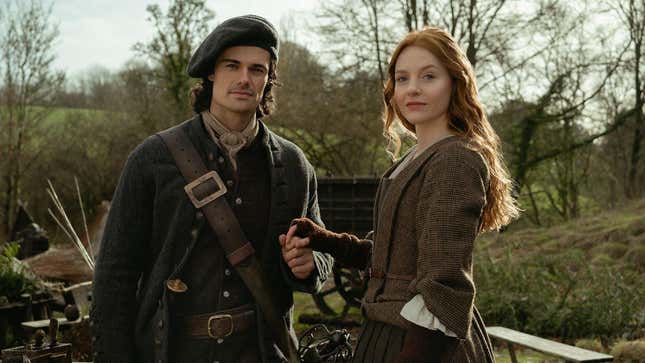 Jamie Roy und Harriet Slater in Outlander: Blood Of My Blood