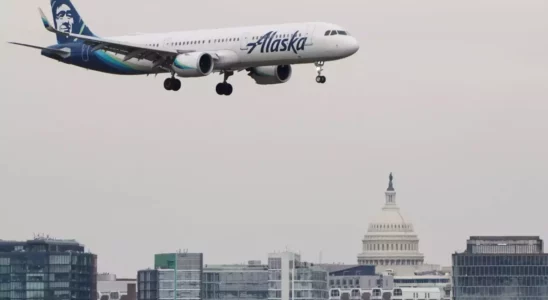 Alaska Airlines „Wie zur Hoelle Pastor schlaegt seine Frau im.webp