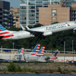 American Airlines American Airlines Flug muss notlanden nachdem ein Passagier urinierte