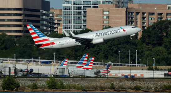 American Airlines American Airlines Flug muss notlanden nachdem ein Passagier urinierte