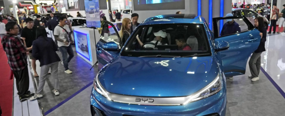 Chinesische Firmen wollen in Marokko von US Subventionen fuer Elektroautos profitieren