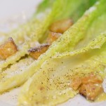 Herzlichen Glueckwunsch zum 100 Geburtstag des Caesar Salad der besten
