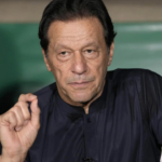 Imran Khan Oxford University Der inhaftierte Imran Khan kandidiert fuer