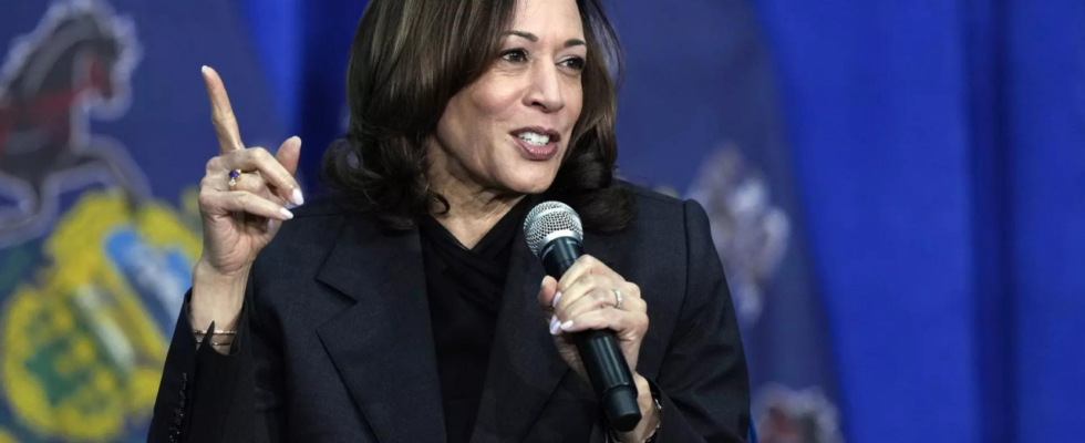 Kamala Harris Warum Kamala Harris nicht ueber Biden spricht