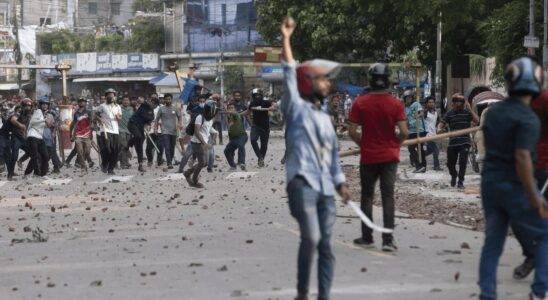 Quotendemonstranten in Bangladesch verkuenden heute landesweiten Shutdown Premierministerin Hasina „bedauert