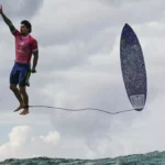Virales Foto Warum die Pose des brasilianischen Olympia Surfers Gabriel Medina.webp