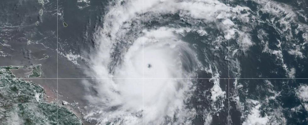 „Extrem gefaehrlicher Hurrikan Beryl naehert sich der Karibik und wird