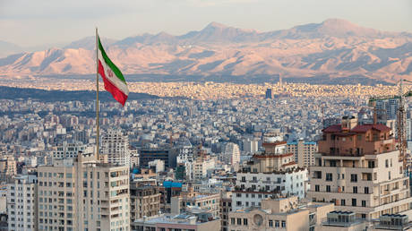 Iran gibt Luftraumwarnung heraus – WSJ — World