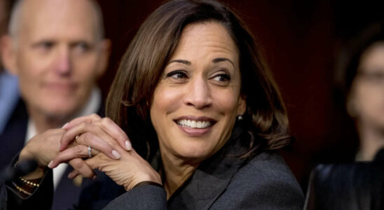 Kamala Harris schreibt Geschichte Sie sichert sich die Nominierung der