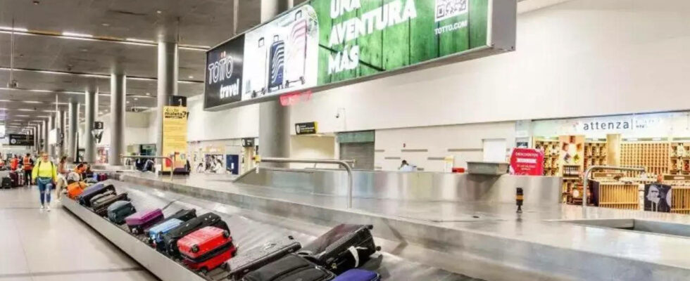 Tote Frau in Gepaeckmaschinerie am Flughafen Chicago aufgefunden