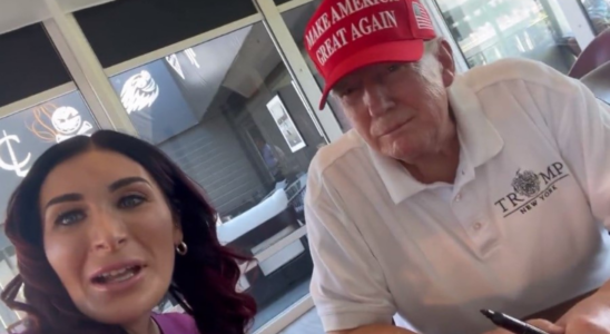 Donald Trump Laura Loomer Donald Trump enthuellt was Laura Loomer